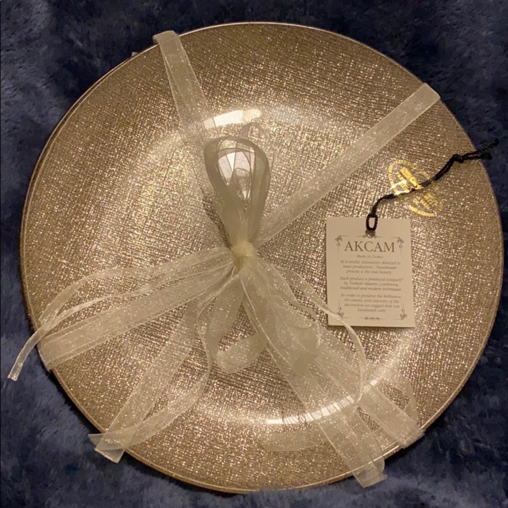 AKCAM Glass Turkish Plates (set of 4)